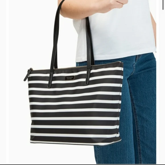 Kate Spade Hayden Sailing Stripe Zip Top tote NWOT - Picture 2 of 5